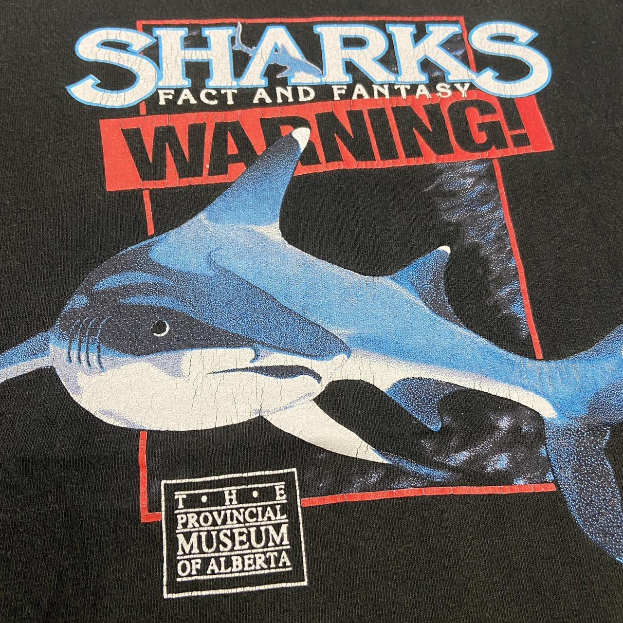 Vintage 90s Canada sharks the museum of Alberta wildlife nature promotional graphic t-shirt