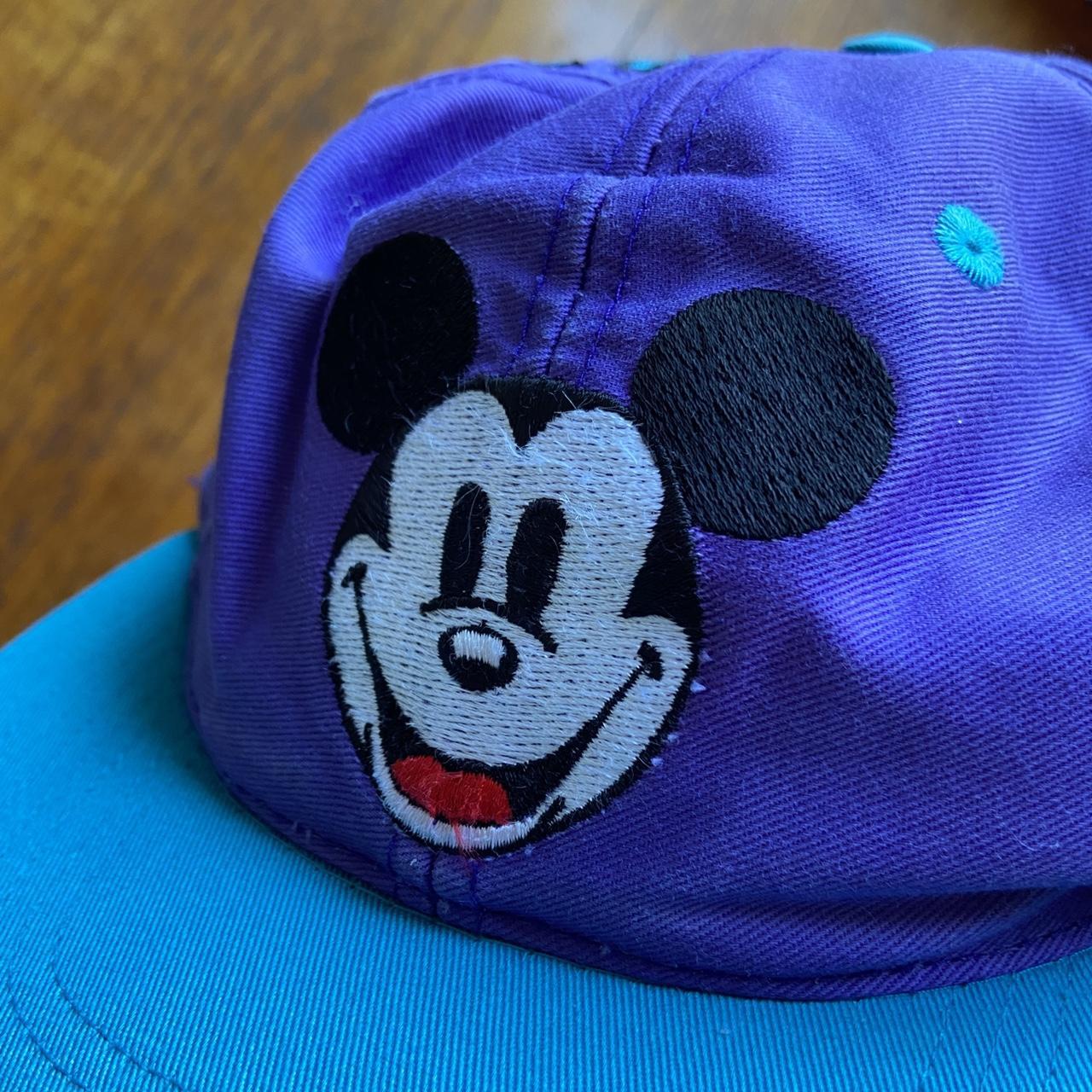 Vintage 90s USA Mickey Mouse Walt Disney land embroidered purple cap