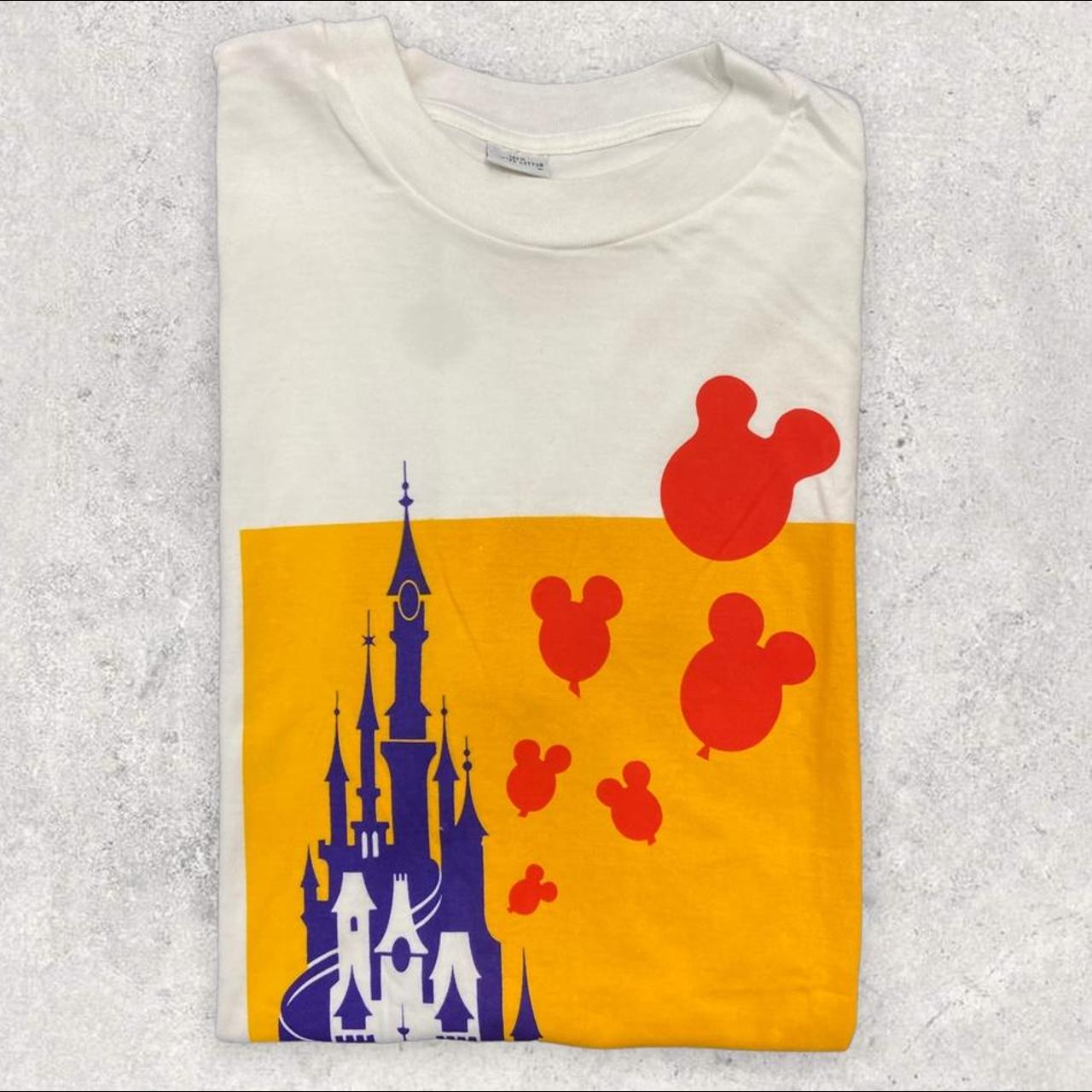 Vintage 90s Esso Disney Eurodisney resort graphic t-shirt