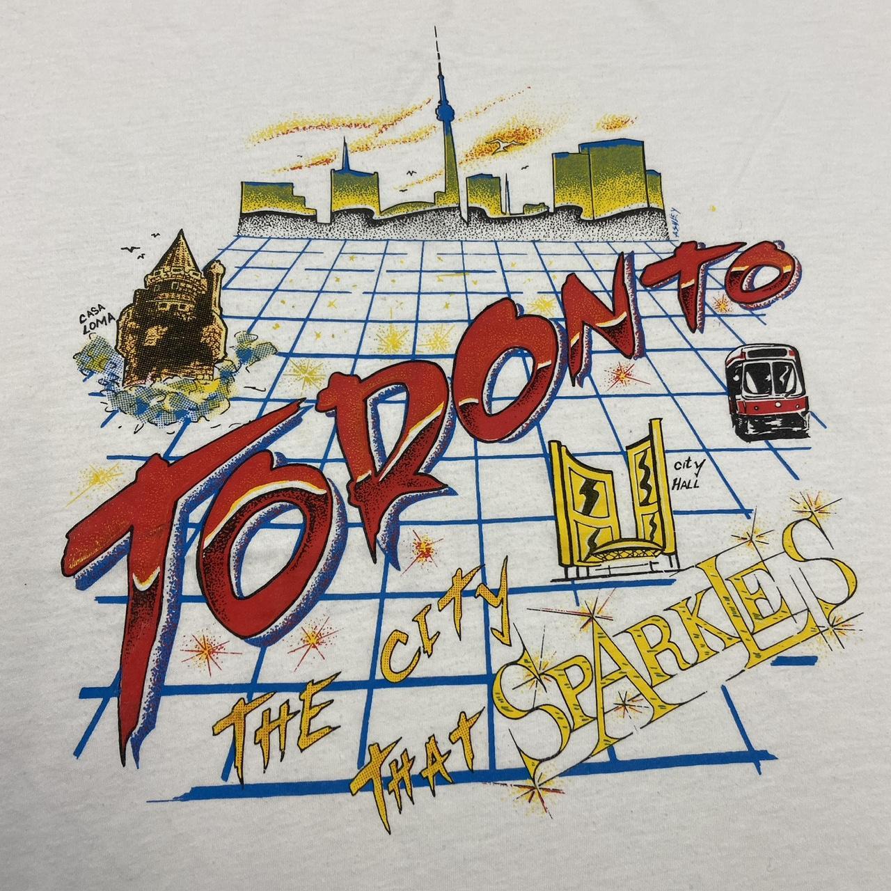 Vintage 90s Toronto Canada city skyline tourist souvenir promotional graphic t-shirt