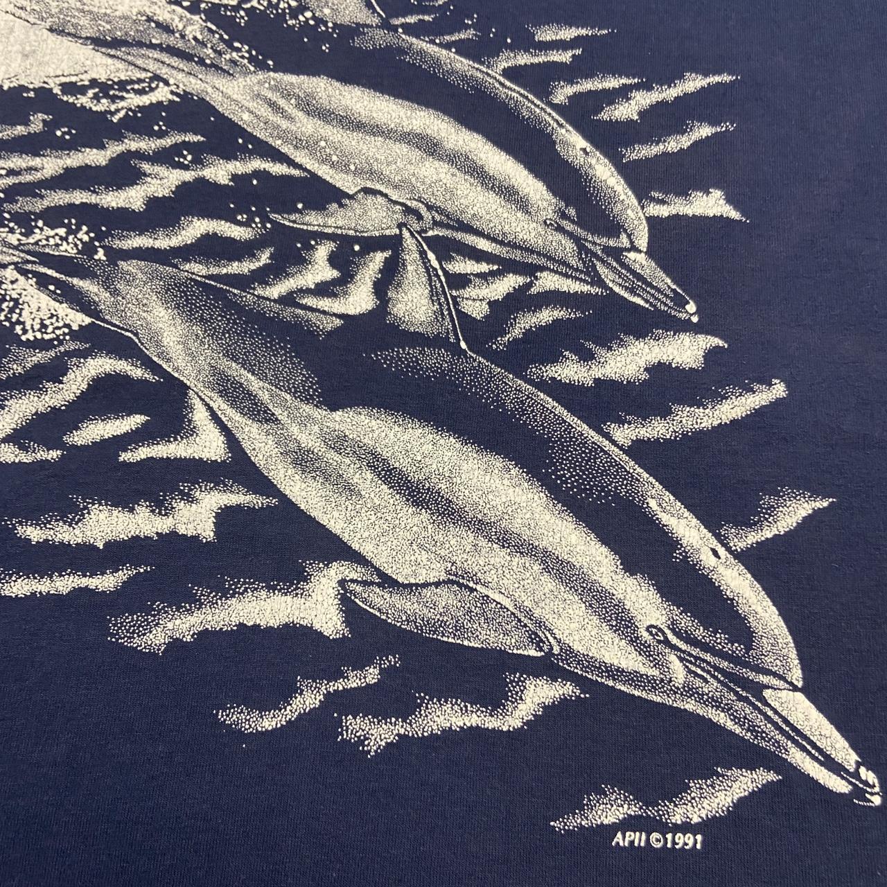 Vintage 90s USA dolphins nature wildlife graphic t-shirt