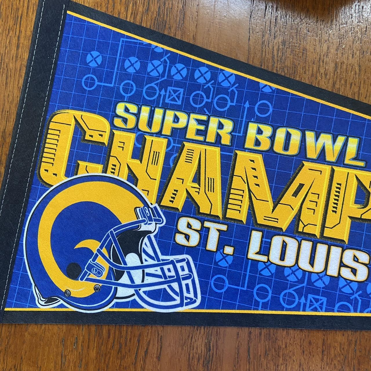 Vintage 90s USA St Louis Rams NFL American Football Super Bowl felt pennant