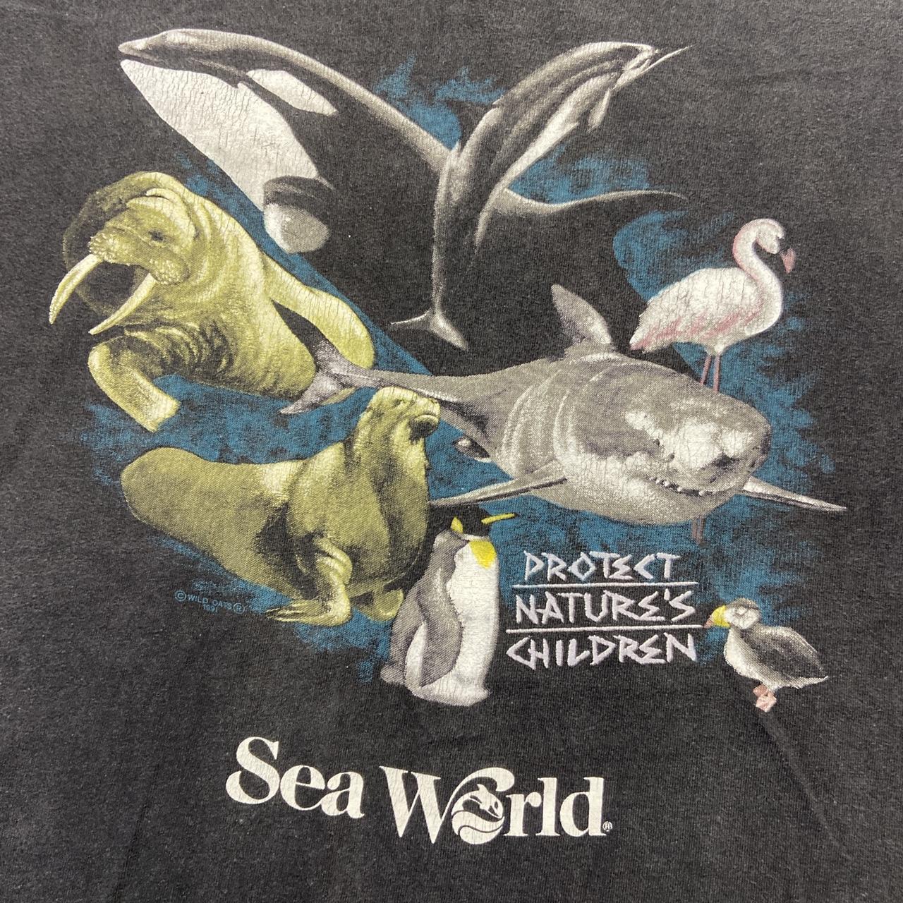 Vintage 90s USA Sea World Theme Park graphic black t-shirt