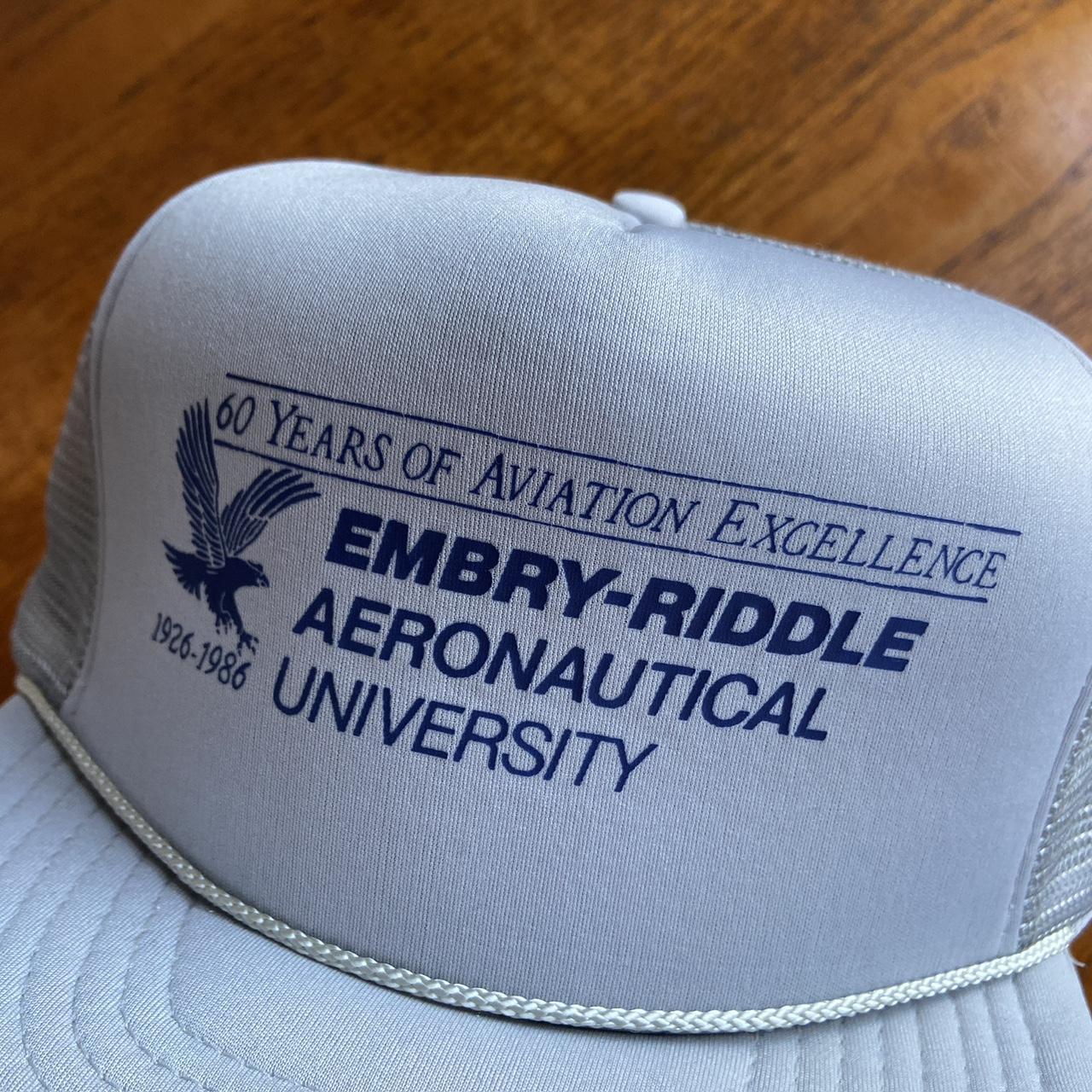 Vintage 80s USA embry-riddle aeronautical university aviation promotional graphic trucker cap