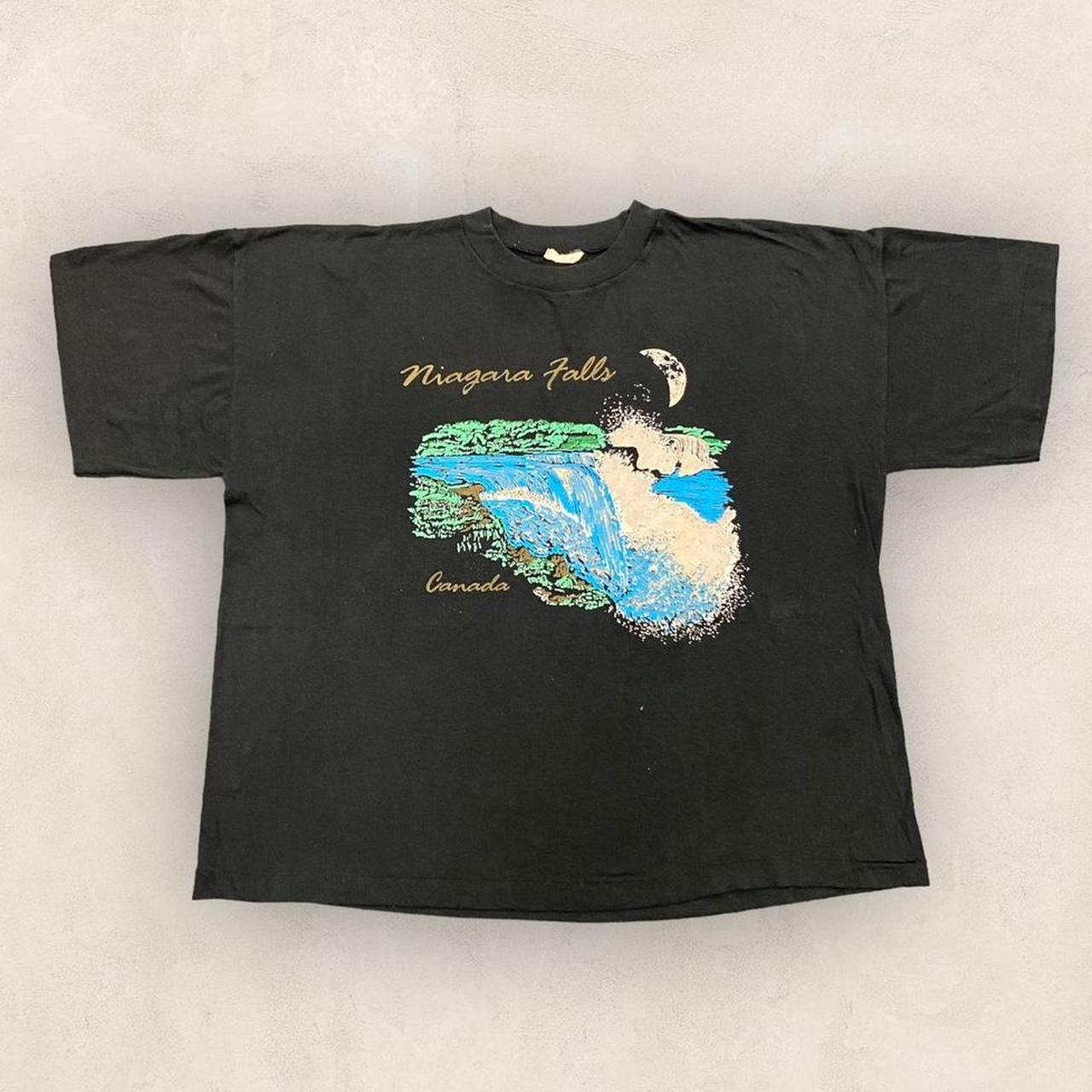 Vintage 90s Niagara Falls Ontario Canada waterfall nature promotional graphic t-shirt