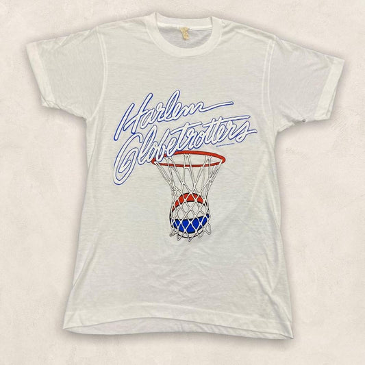 Vintage 80s Harlem Globetrotters basketball graphic white t-shirt