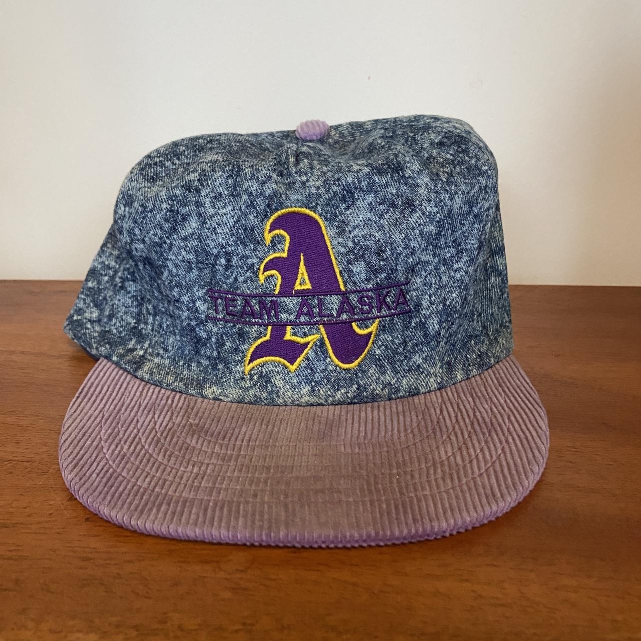 Vintage 90s USA Team Alaska ice hockey graphic cap