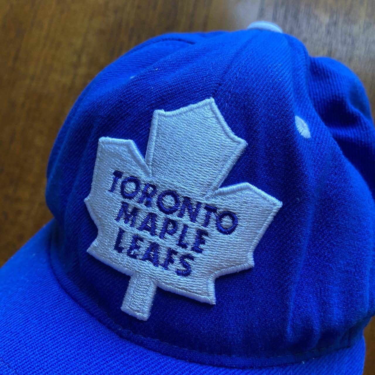 Vintage 90s Toronto Maple Leafs NHL ice hockey embroidered blue baseball cap