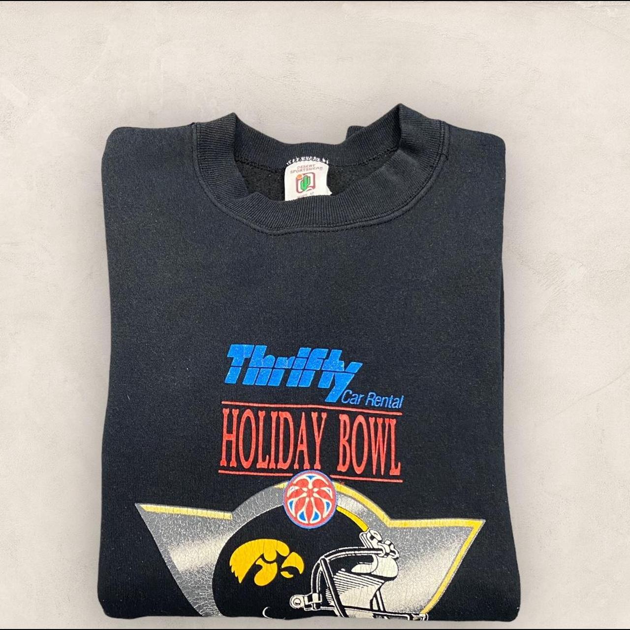 Vintage 90s USA Iowa American Football holiday bowl promotional graphic sweatshirt