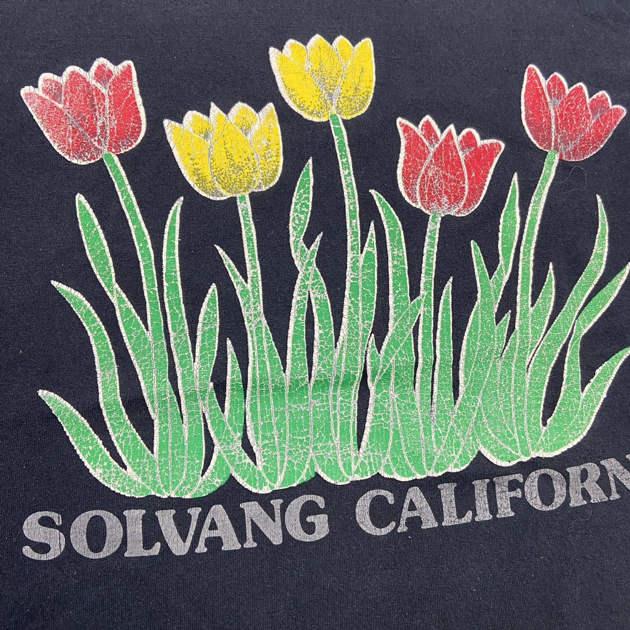 Vintage 90s USA Solvang California field of flowers tulips nature promotional graphic t-shirt