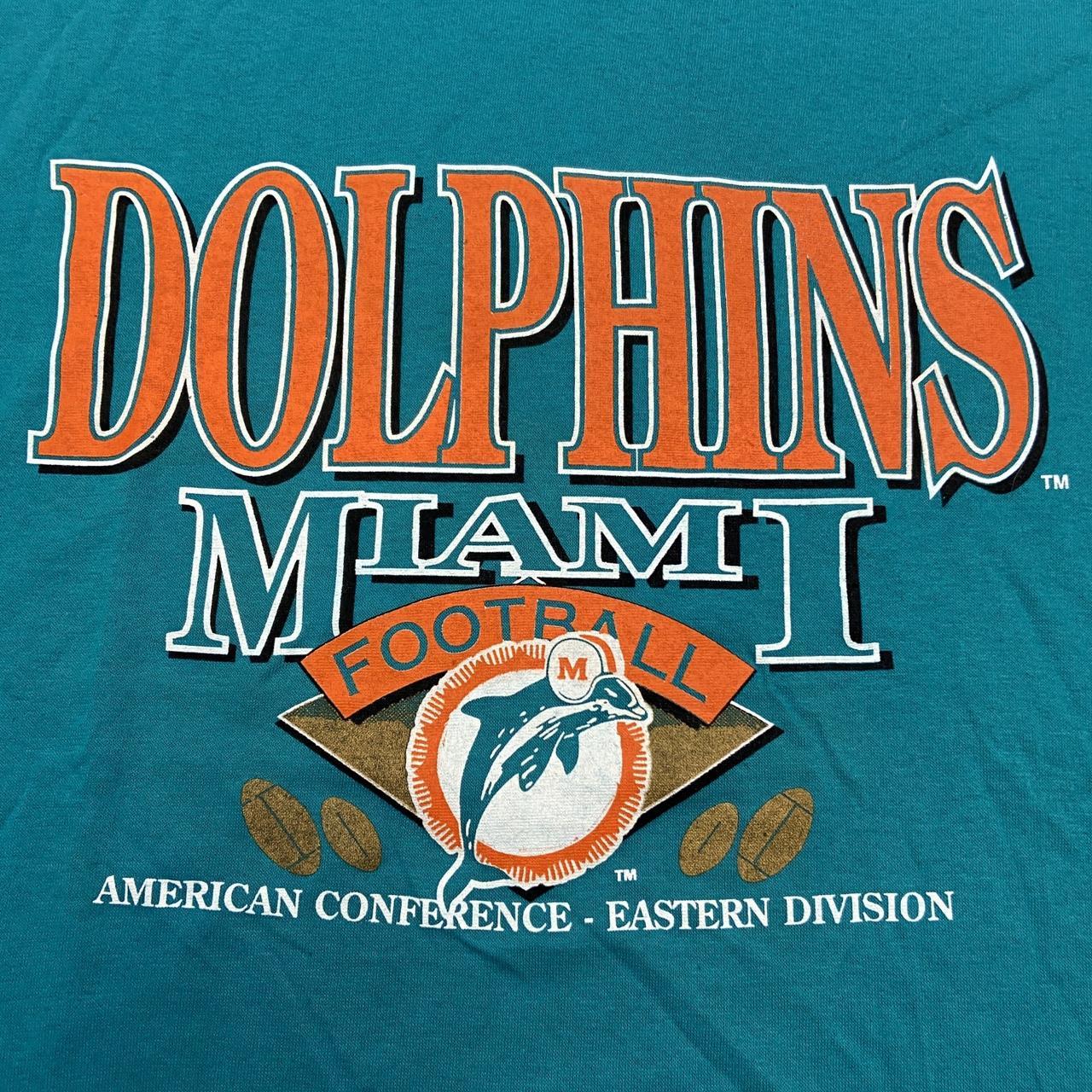 Vintage 90s USA Miami Dolphins NFL American football graphic t-shirt