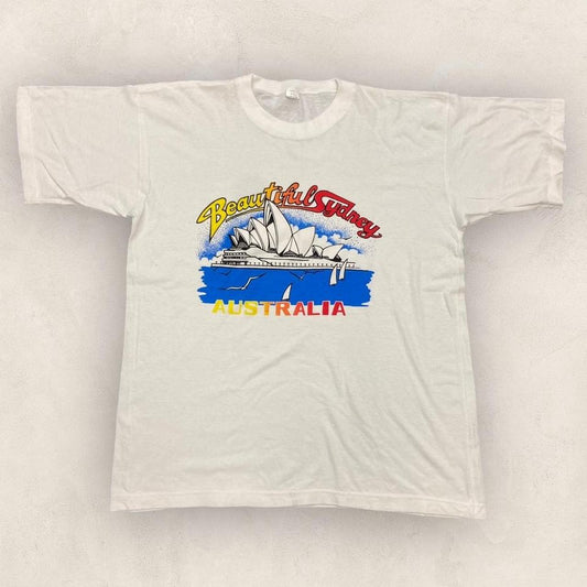 Vintage 90s Sydney opera house Australia promotional graphic t-shirt