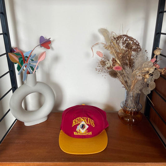 Vintage 90s USA Washington Redskins NFL American football red/yellow cap