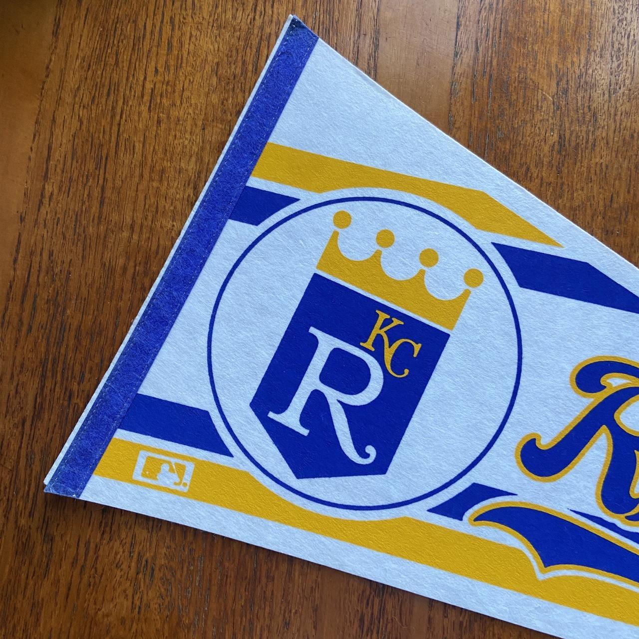 Vintage 90s USA Kansas City Royals MLB Major League Baseball felt pennant