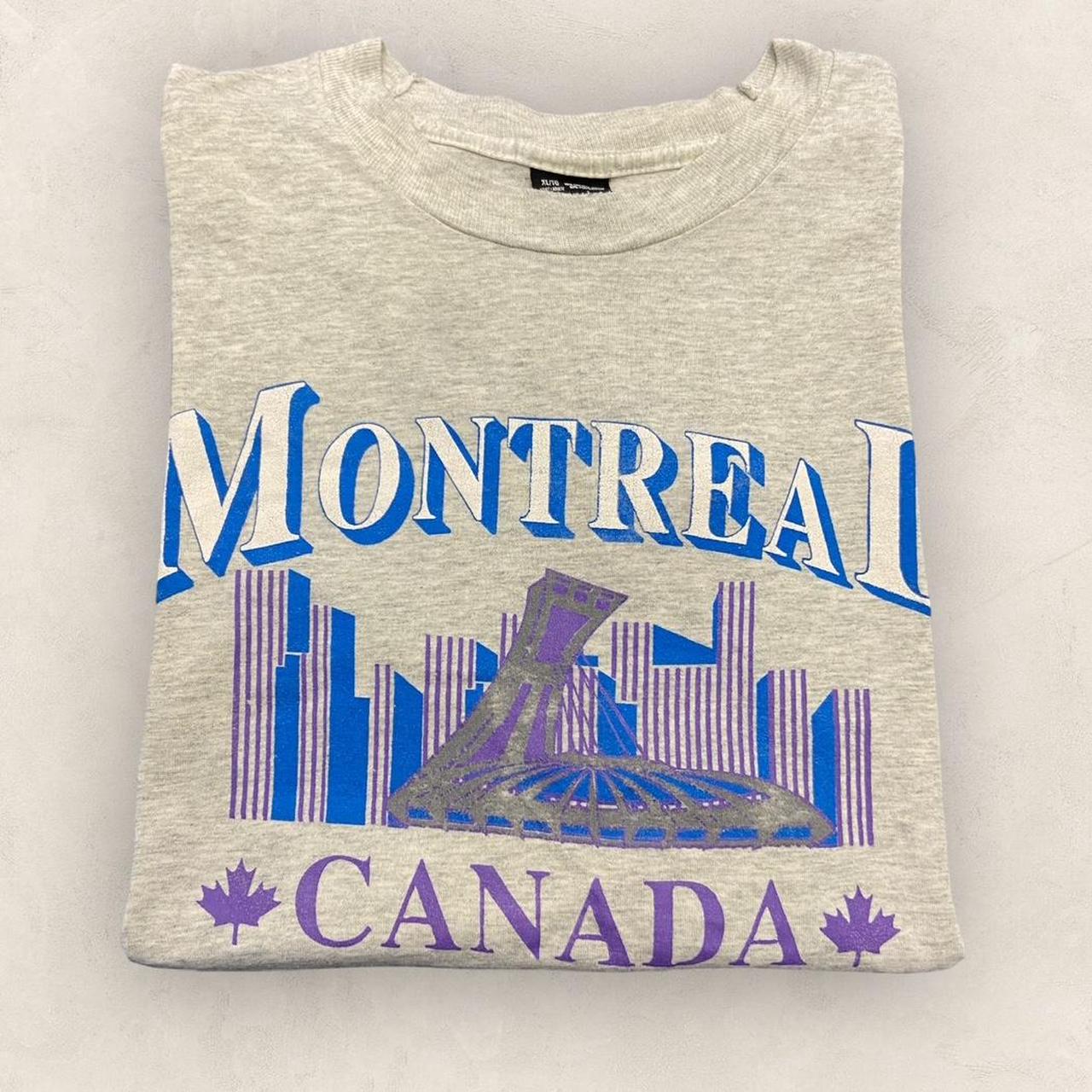 Vintage 90s Montreal Canada city skyline tourist souvenir promotional graphic t-shirt