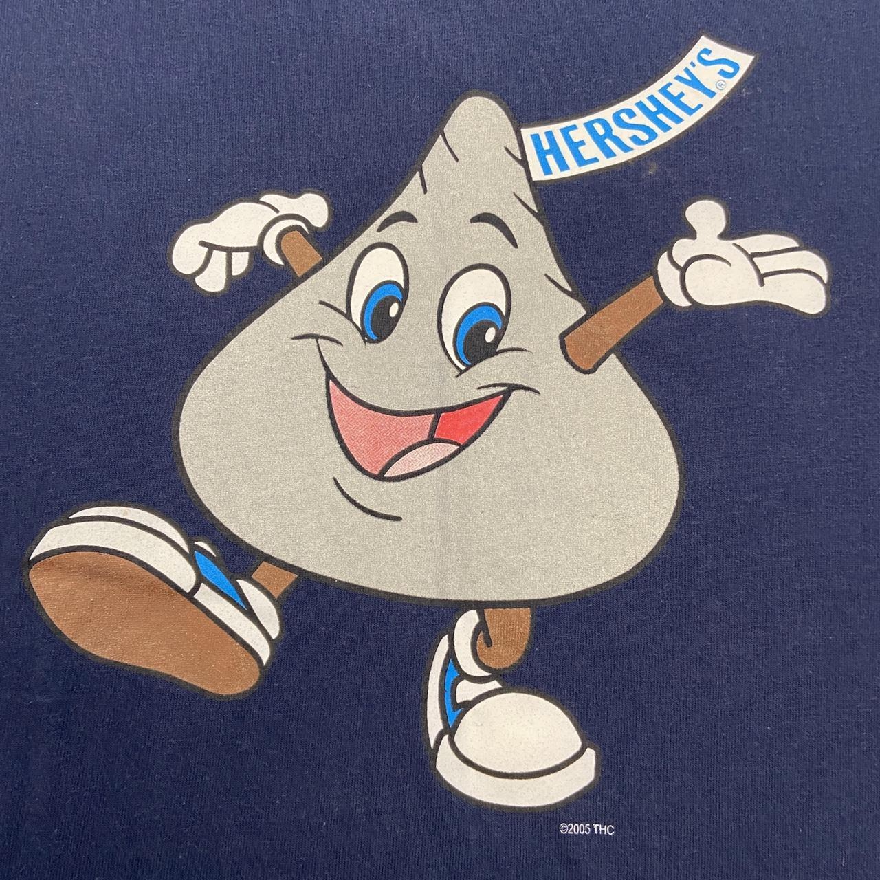 Vintage 2000s Hershey’s Kisses American Candy graphic navy t-shirt