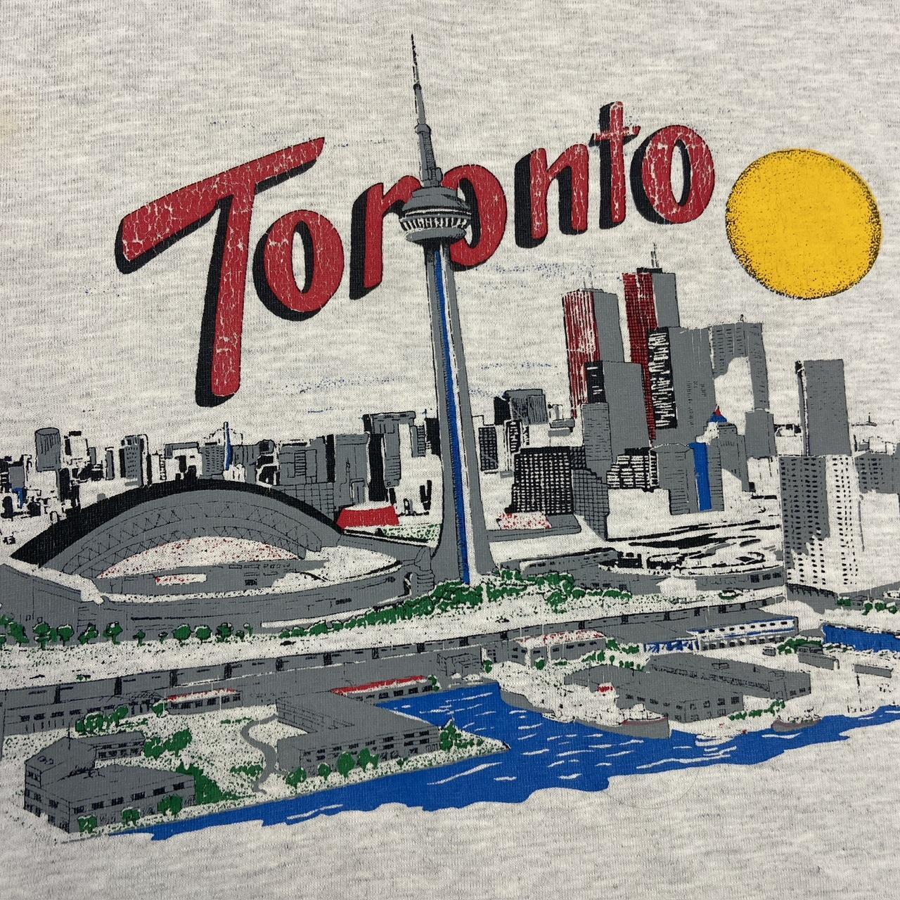 Vintage 90s Canada Toronto city skyline tourist souvenir promotional graphic t-shirt