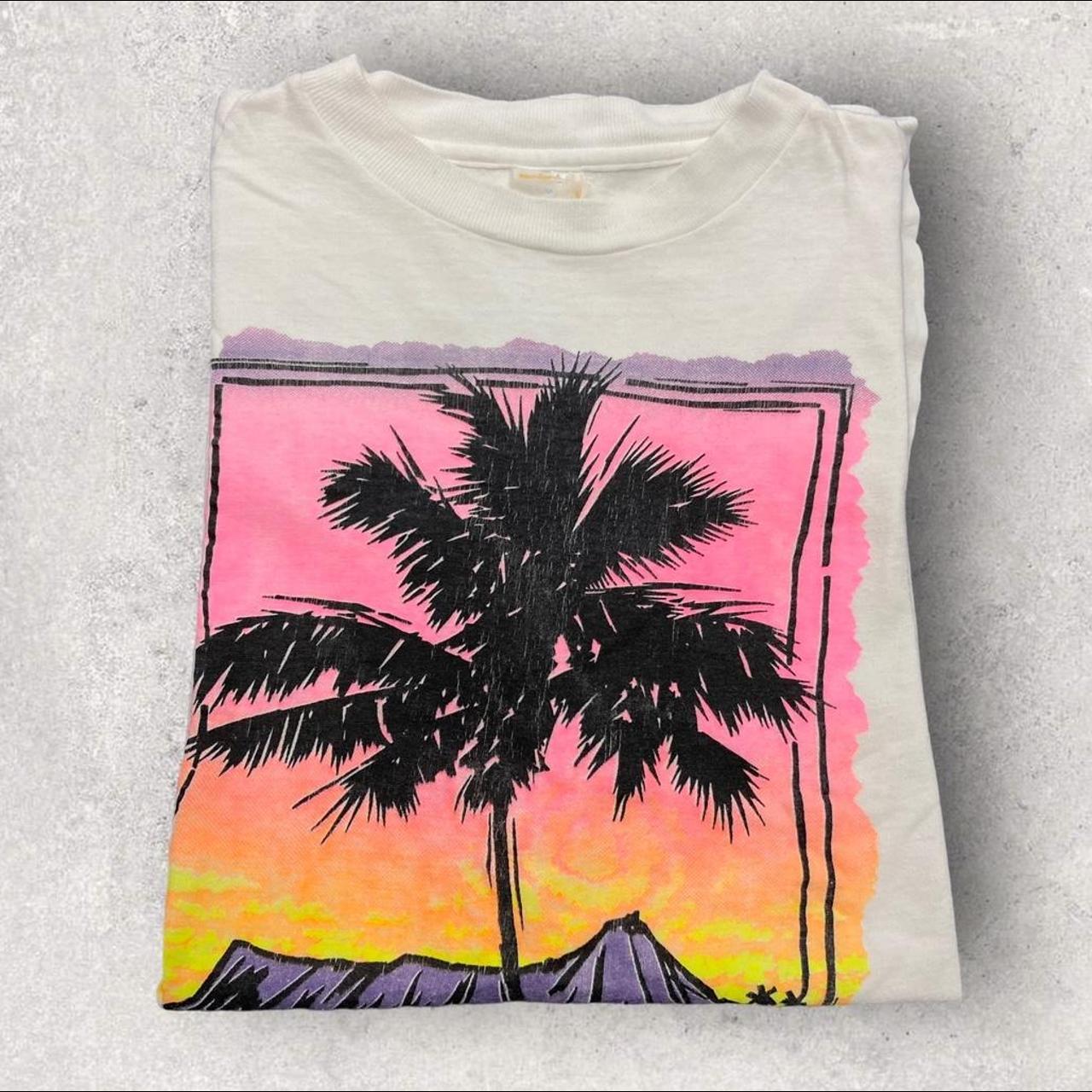 Vintage 90s USA Hawaii island sunset palm tree nature promotional graphic t-shirt