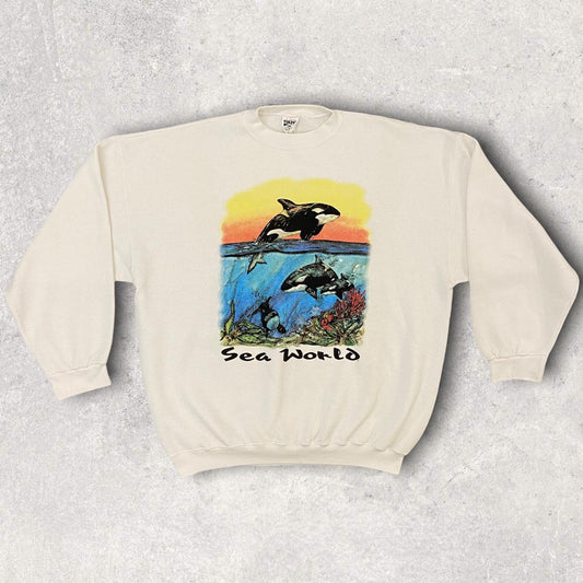 Sea world Theme Park vintage 90s USA white sweatshirt