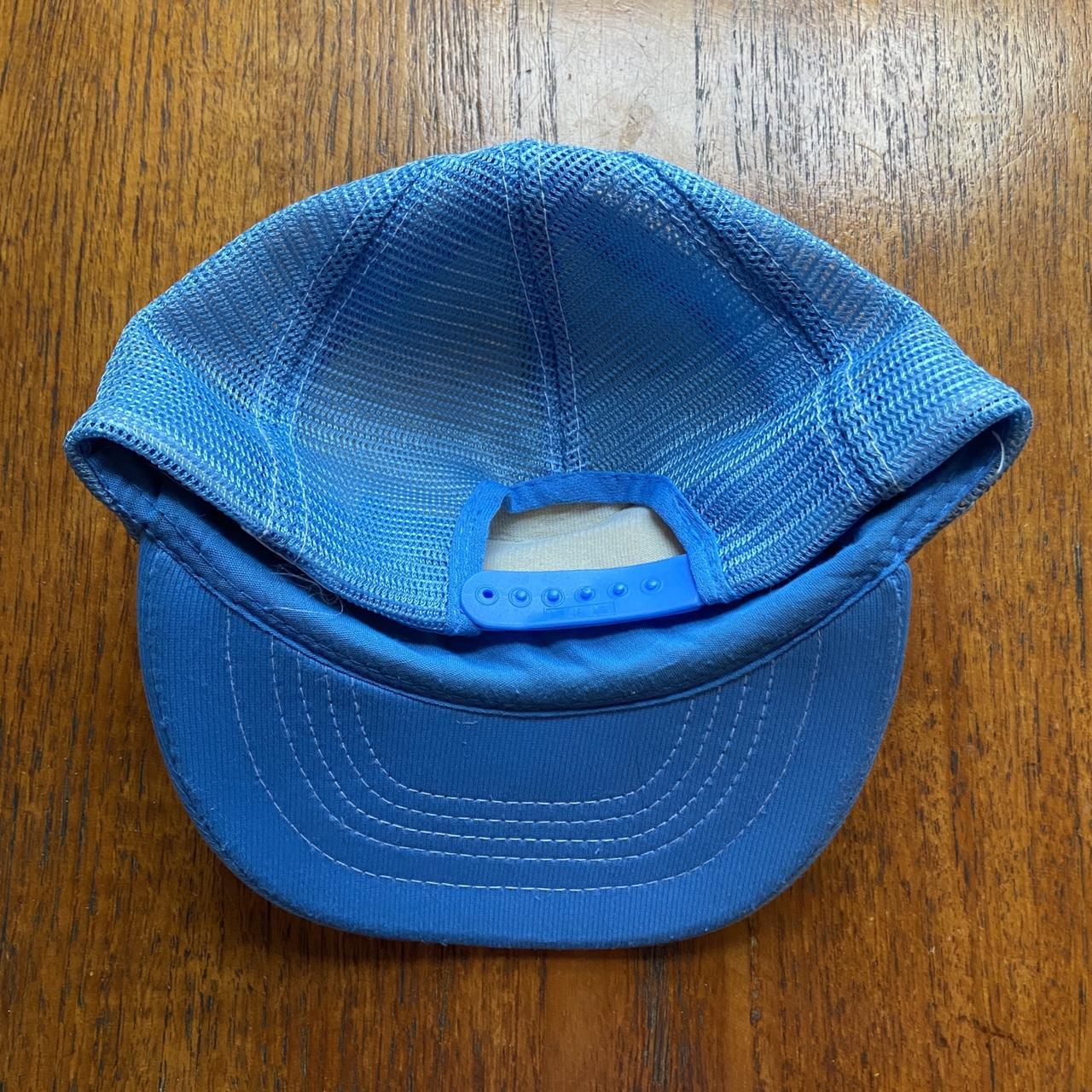 Vintage 90s USA Fort Laramie Wyoming graphic blue trucker cap