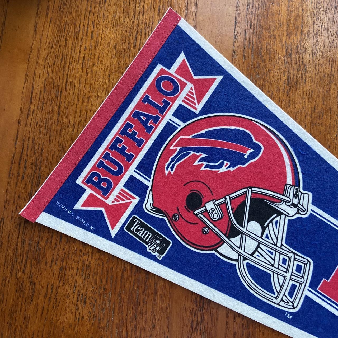 Vintage 90s USA Buffalo Bills NFL American Football felt pennant