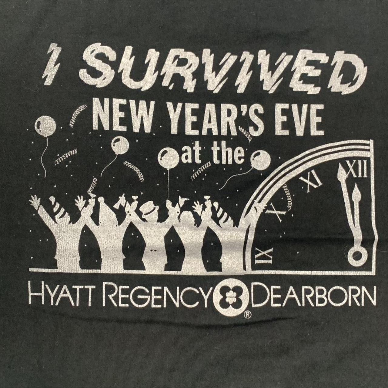 Vintage 90s USA New Year’s Eve party Hyatt hotel Detroit Michigan promotional graphic t-shirt