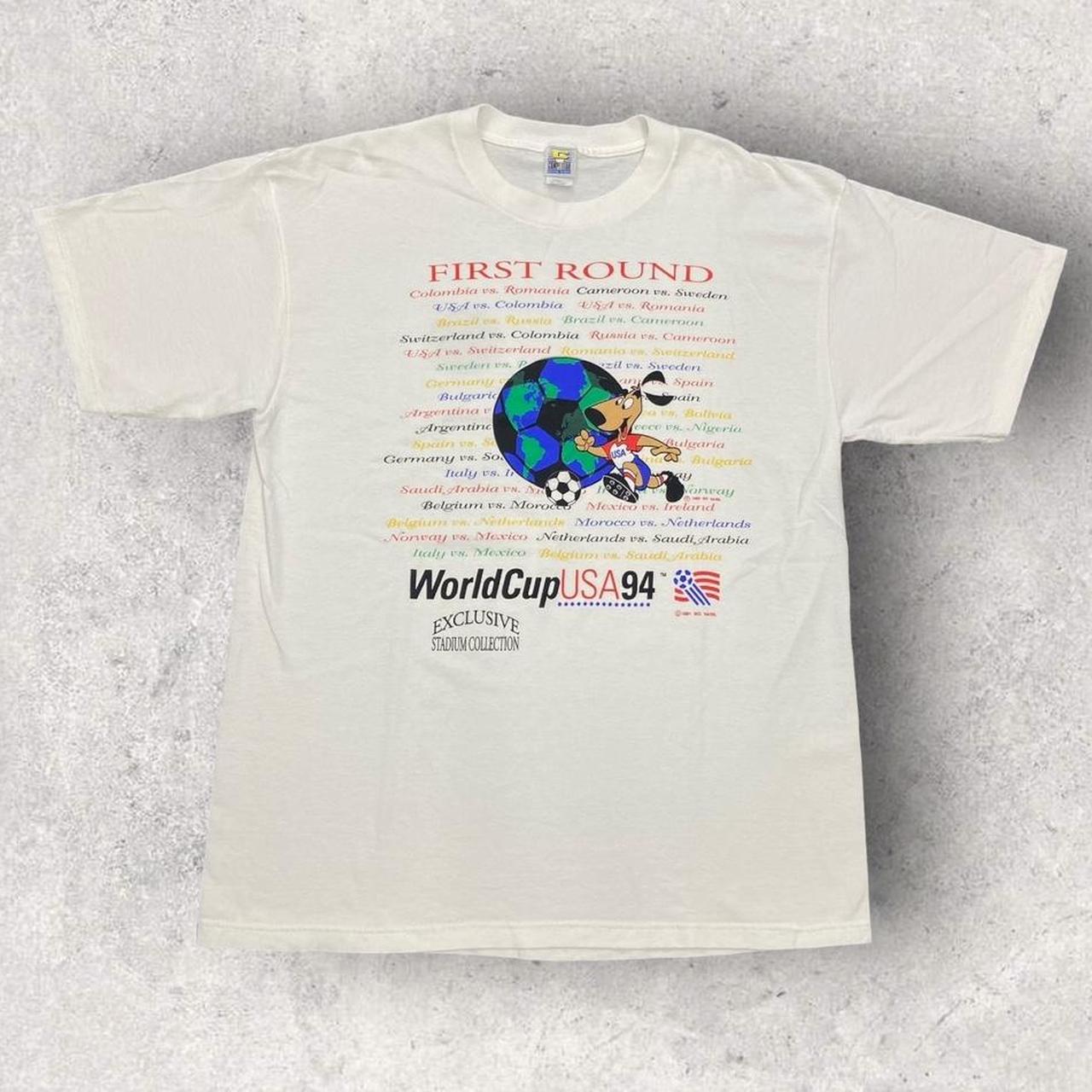 Vintage 90s USA World Cup 94 football tournament promotional graphic t-shirt