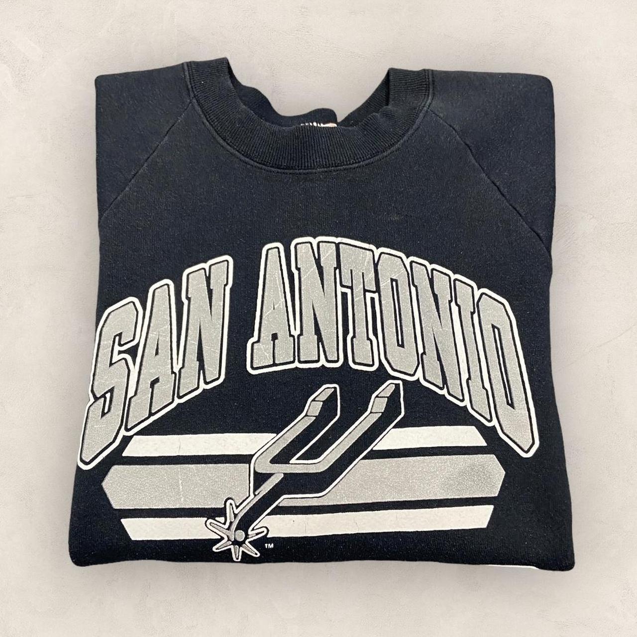 Vintage 90s USA San Antonio Spurs Texas NBA basketball promotional graphic sweatshirt